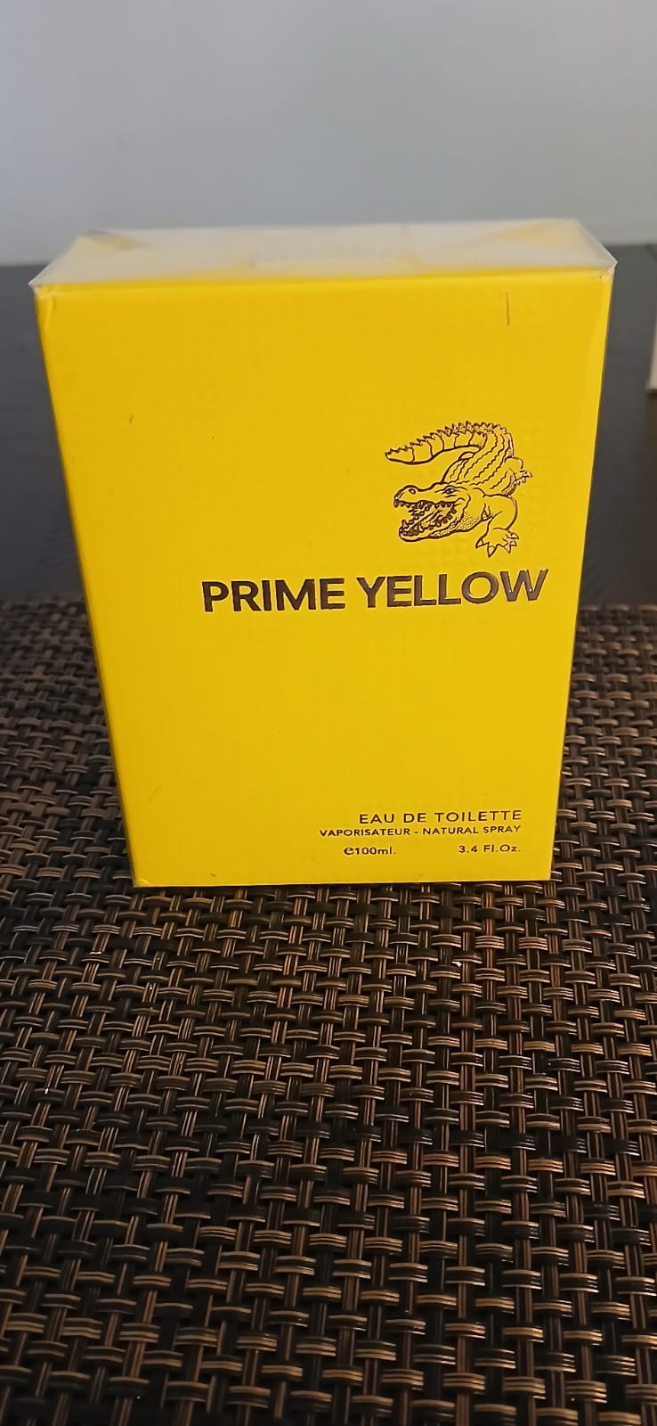 Wholesale perfume & colognes